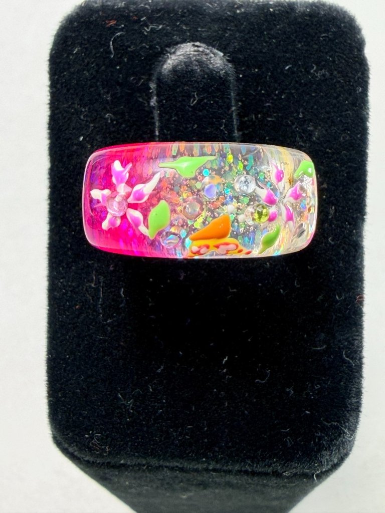 Modern Lucite Floral Ring Colorful Embedded Flowers Glitter Wide Band Statement 18$